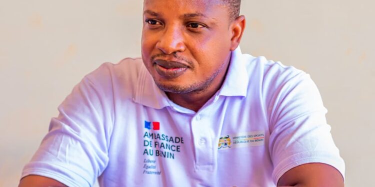 HAVOBA – Cokou Romain Ahlinvi « Au-delà de l’aspect sportif du projet Volleyball Impact, un besoin plus profond s’est imposé : utiliser le sport comme outil de promotion de l’égalité de genre »