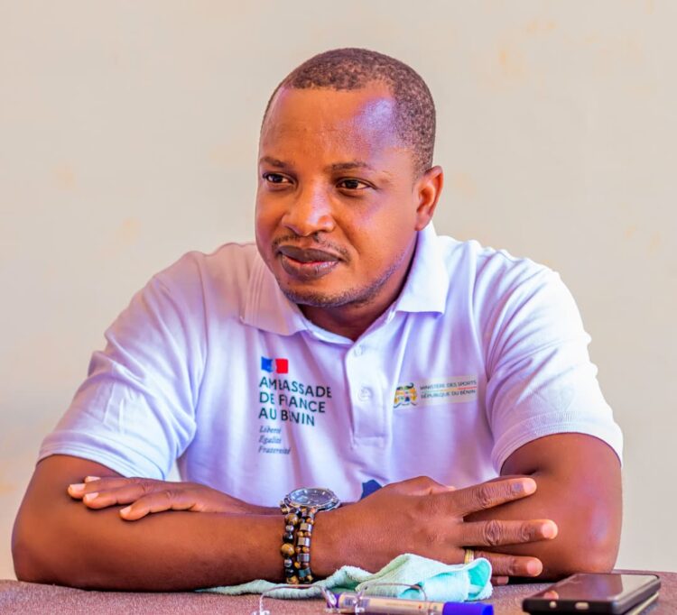 HAVOBA – Cokou Romain Ahlinvi « Au-delà de l’aspect sportif du projet Volleyball Impact, un besoin plus profond s’est imposé : utiliser le sport comme outil de promotion de l’égalité de genre »